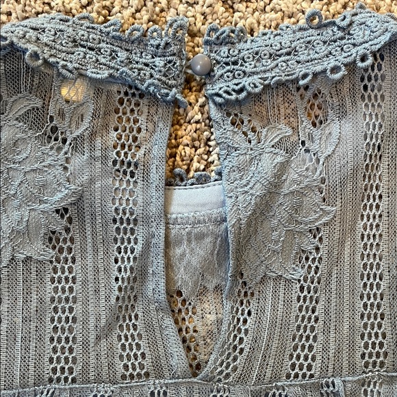 Ultra Pink women’s Blue Lace Blouse - Picture 6 of 6